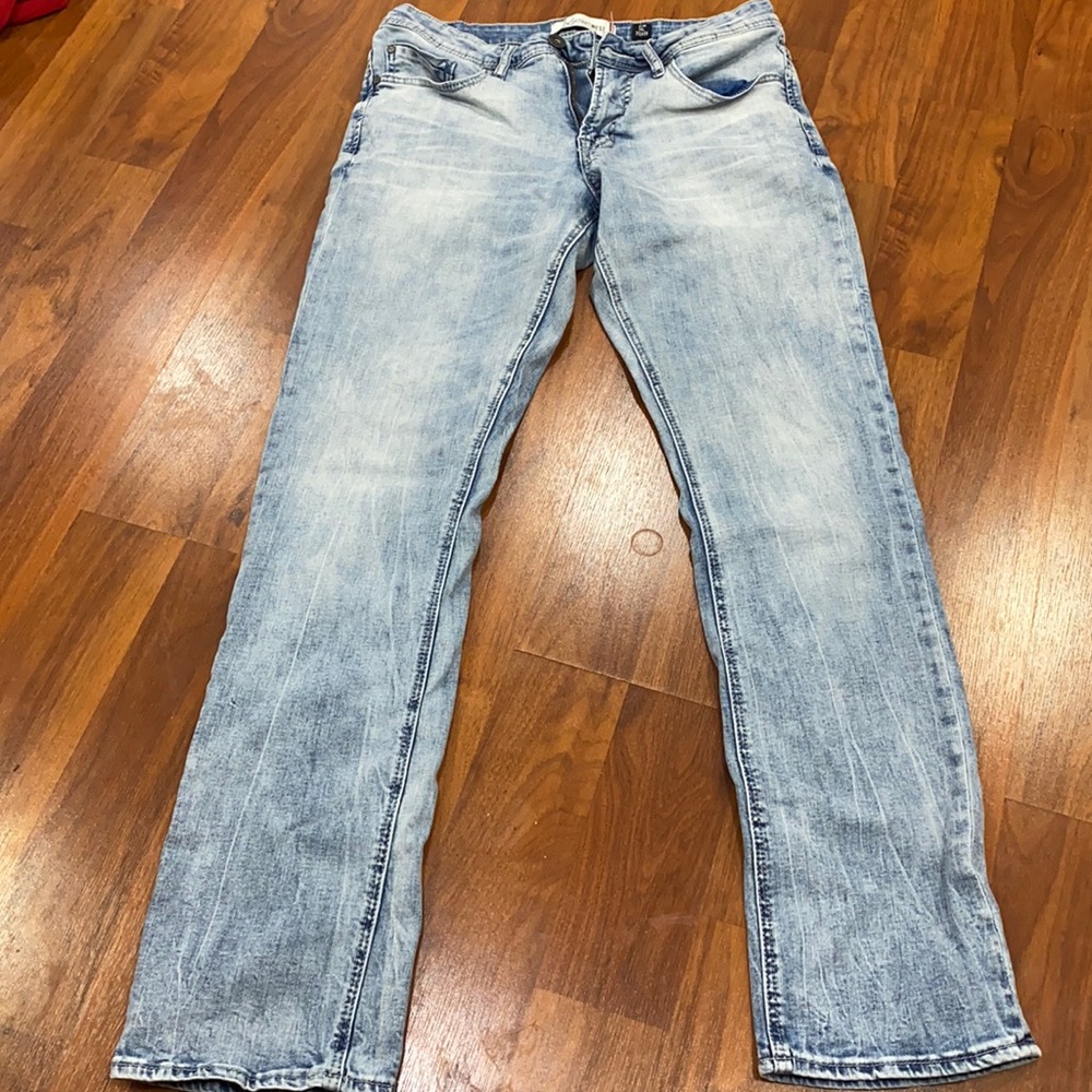 Men depart west jeans